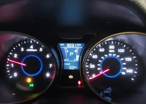 2013 Hyundai Veloster Re:mix from USA, damaged, VIN KMHTC6AD2DU126119